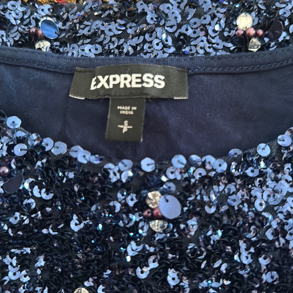 Express sequin top - Picture 4 of 4
